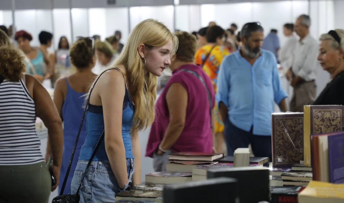 Balıkesir Edremit Belediyesi tarafından düzenlenen 7. Edremit Kitap Fuarı dördüncü
