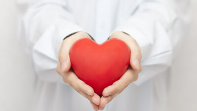 Sağlık alanında yaşanan gelişmeler, sağlık personelinin eğitimleri ve kariyer fırsatları