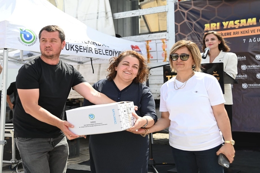 Tekirdağ Büyükşehir Belediyesi, kırsal kalkınmaya destek olmak ve arıcılığı güçlendirmek