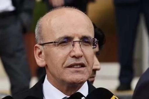 Hazine ve Maliye Bakanı Mehmet Şimşek, reel sektör ve hanehalkının