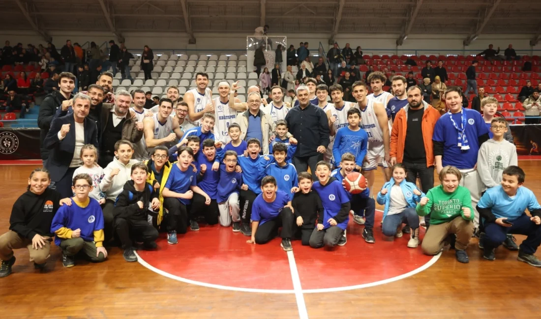 Kağıtspor, bir yıl aradan sonra Türkiye Basketbol 1. Ligi’ne geri
