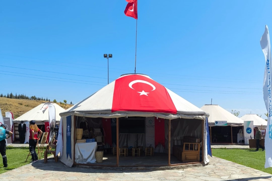Kocaeli Büyükşehir Belediyesi, Malazgirt Zaferi’nin 954. yıl dönümü dolayısıyla Bitlis’in