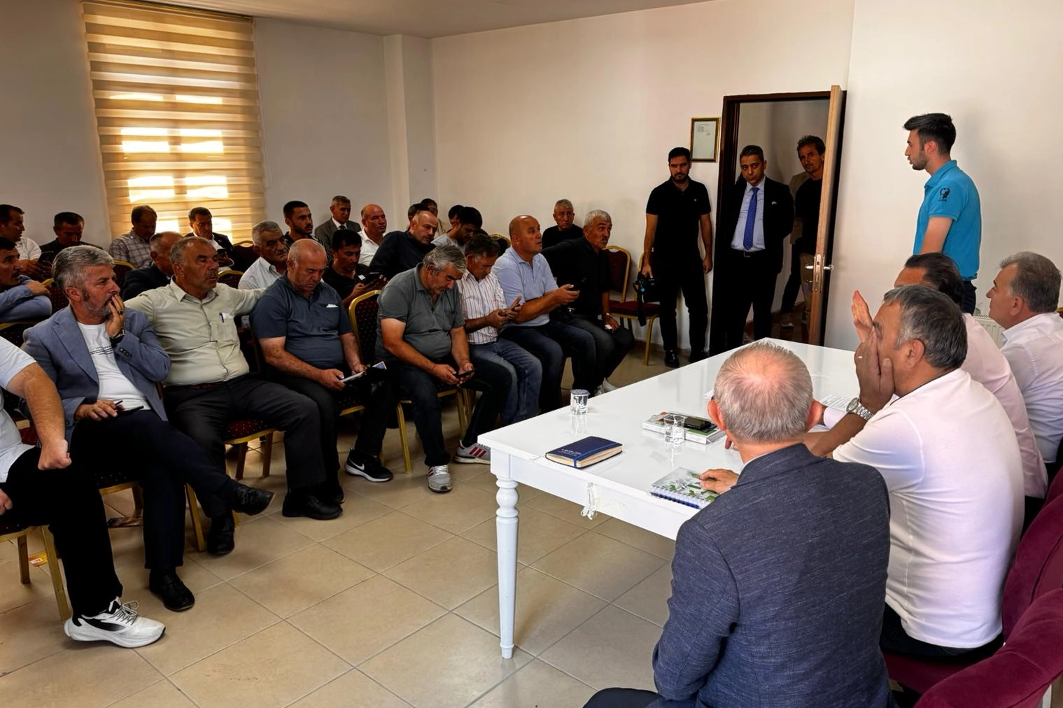 Bursa Büyükşehir Belediyesi tarafından Büyükorhan ilçesindeki muhtarların talep ve önerilerini