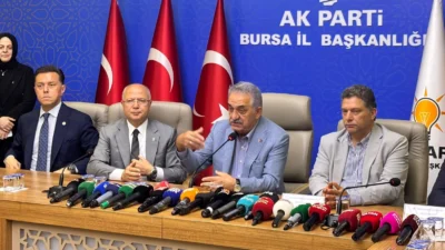 AK Parti Genel Başkan Yardımcısı Hayati Yazıcı, teşkilatının Bursa İl