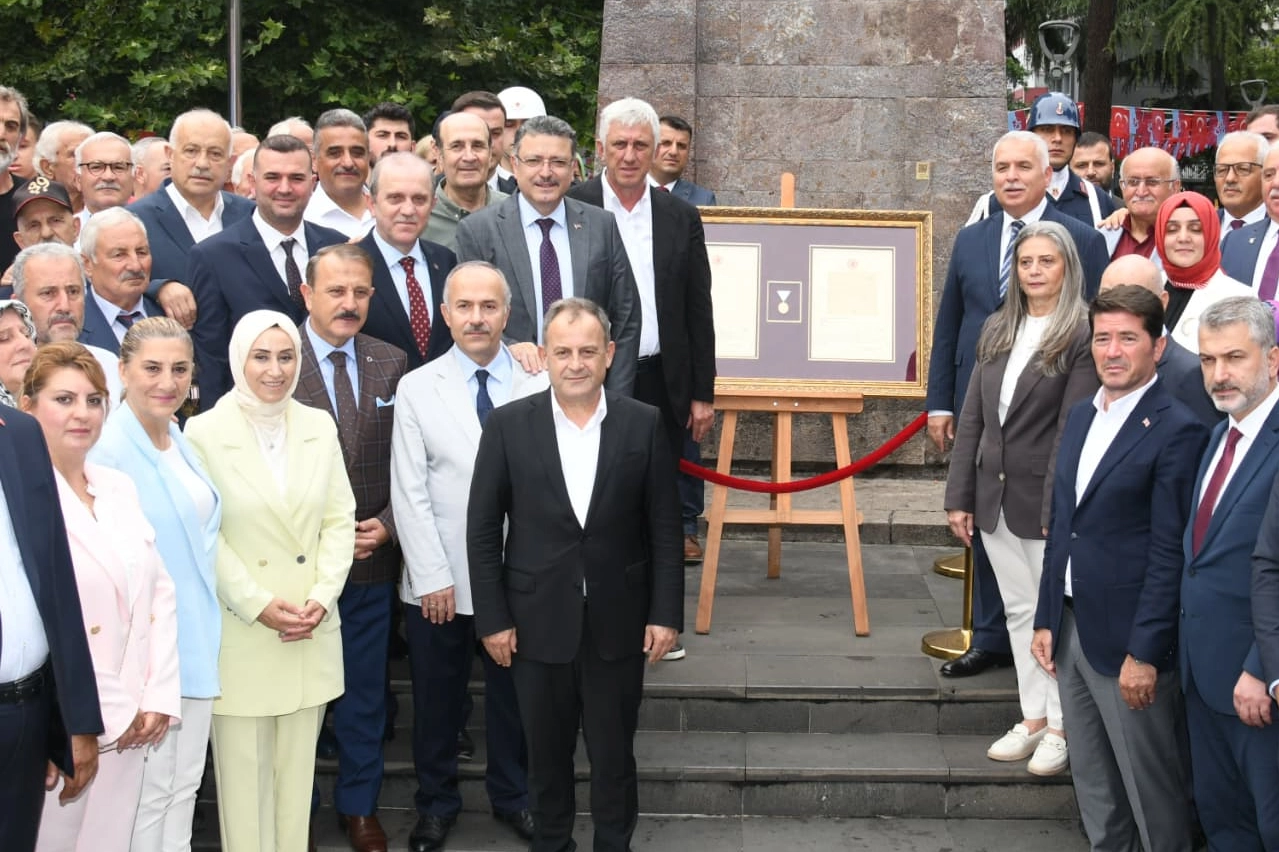 Trabzon Büyükşehir Belediye Başkanı Ahmet Metin Genç, 101 yıl aradan