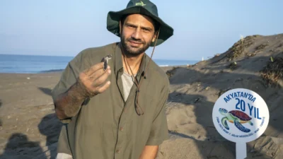 Ünlü oyuncu Kaan Urgancıoğlu, bu yılki saha kampına gönüllü olarak