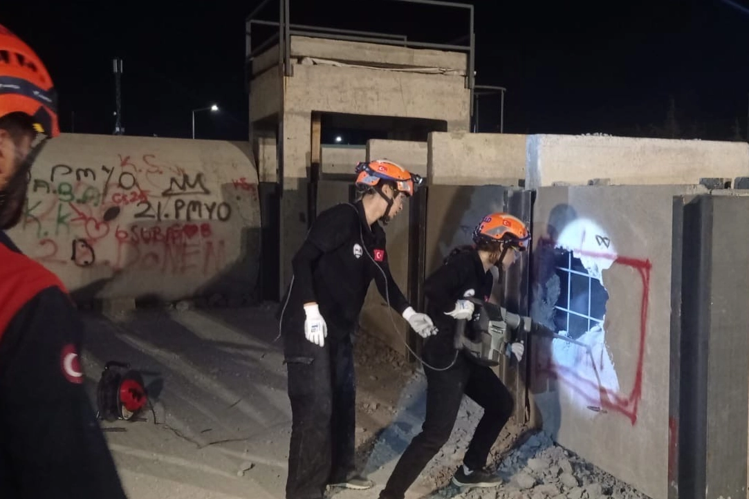 Kahramanmaraş Arama Kurtarma ve Ahde Vefa Derneği bünyesinde faaliyet gösteren,