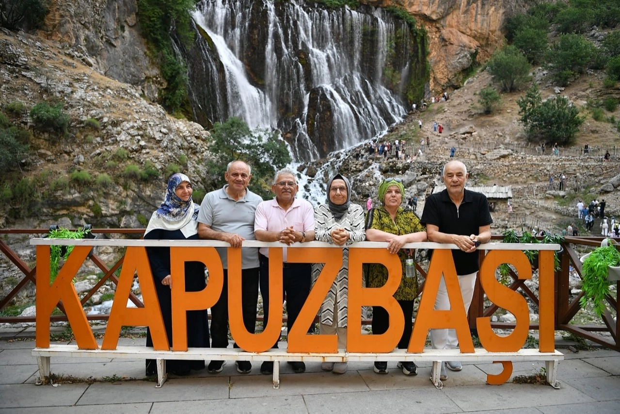 Kayseri Büyükşehir Belediyesi, şelaleler diyarı Yahyalı’da yaptığı yatırımlarla, birbirinden güzel