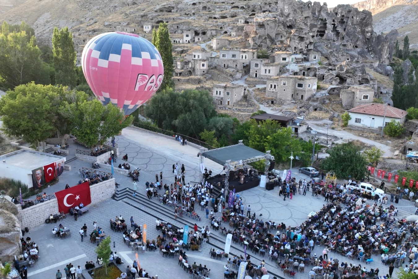 Kayseri’nin Yeşilhisar ilçesinde yer alan ve Kapadokya’nın giriş kapısı olarak