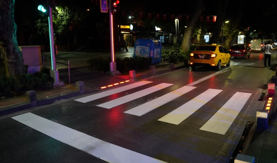 Kocaeli Büyükşehir Belediyesi, kent genelinde trafik güvenliğini artırmak amacıyla yaya