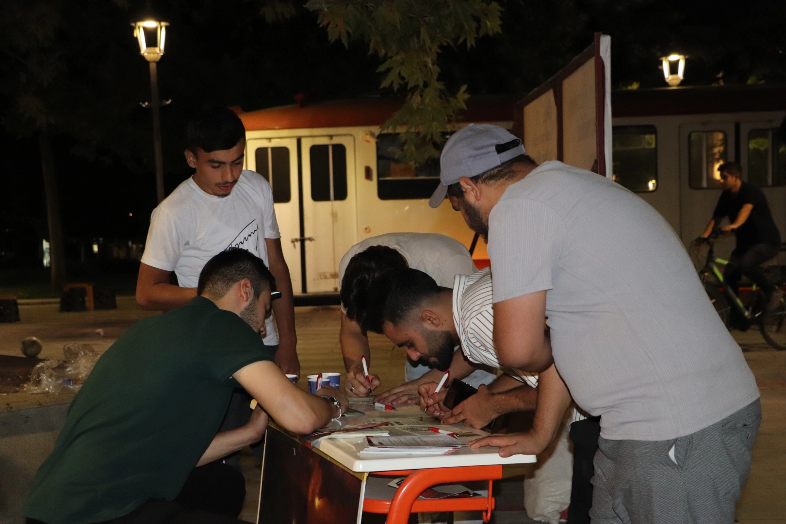 Saadet Partisi Konya Gençlik Kolları tarafından Kültürpark’ta düzenlenen “Gol at,