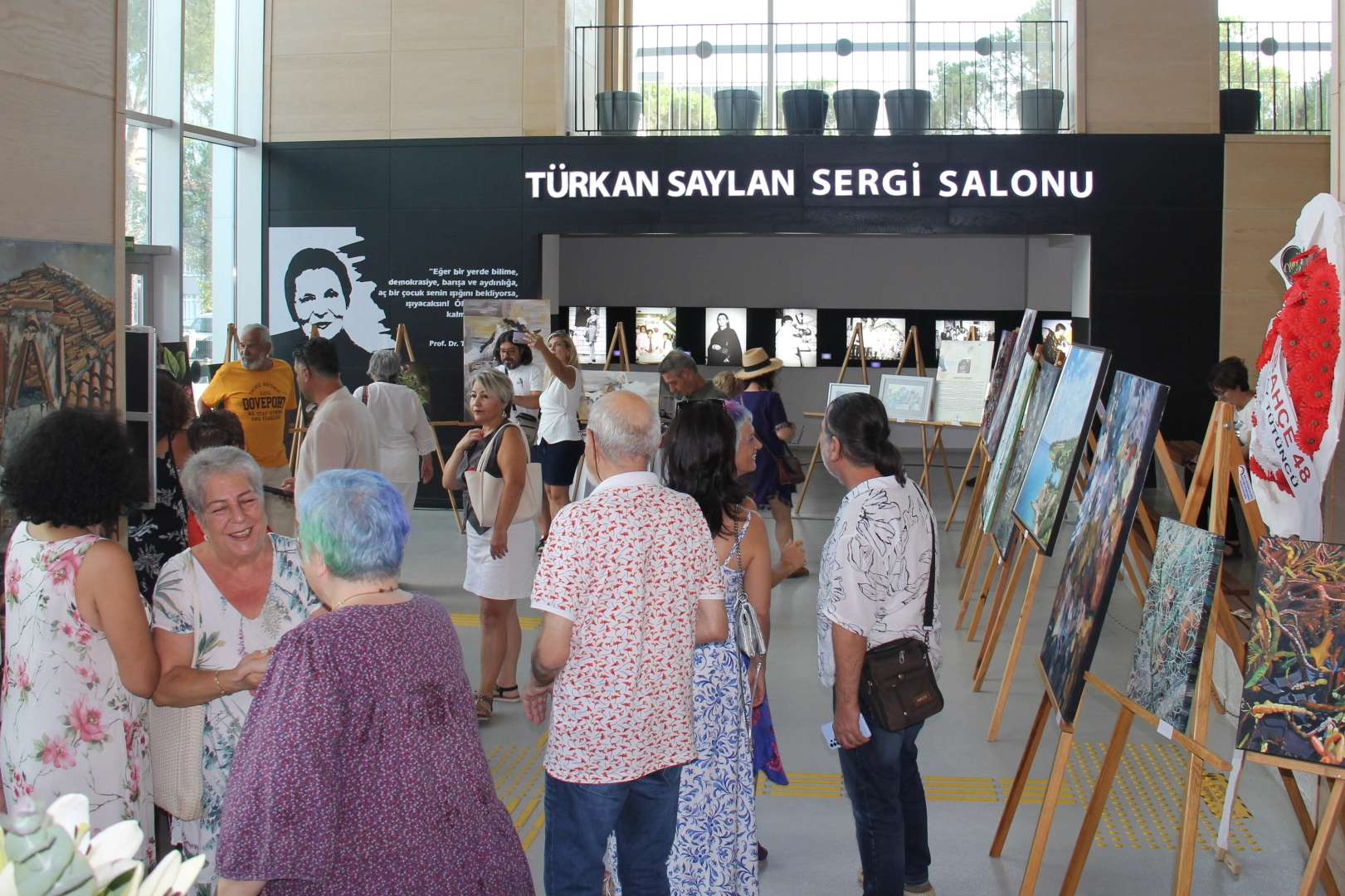 Muğla Büyükşehir Belediyesi’nin sanatseverleri buluşturduğu Türkan Saylan Çağdaş Yaşam Merkezi,