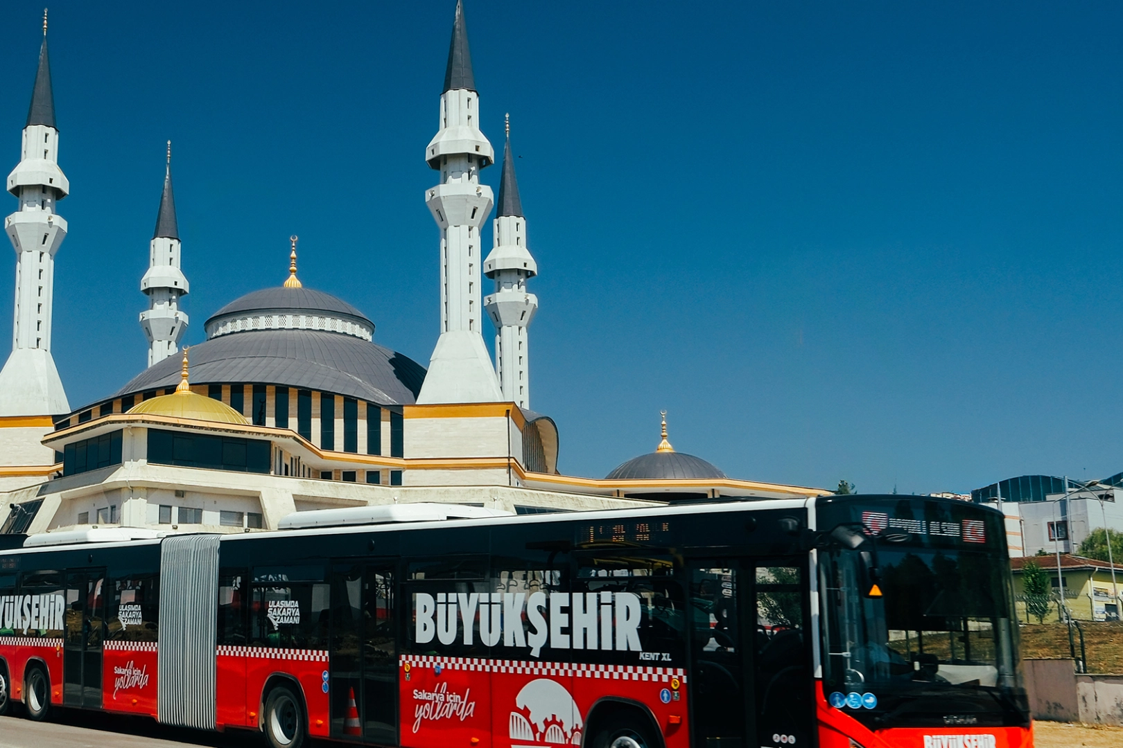 Sakarya Büyükşehir Belediyesi, Yenikent bölgesinin yeni ulaşım sistemine dair merak