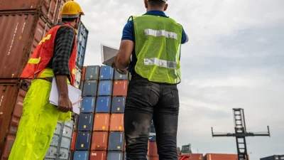 Ticaret Bakanlığı, Resmi Gazete’de yayımlanan 2025/20 ve 2025/23 sayılı tebliğlerle