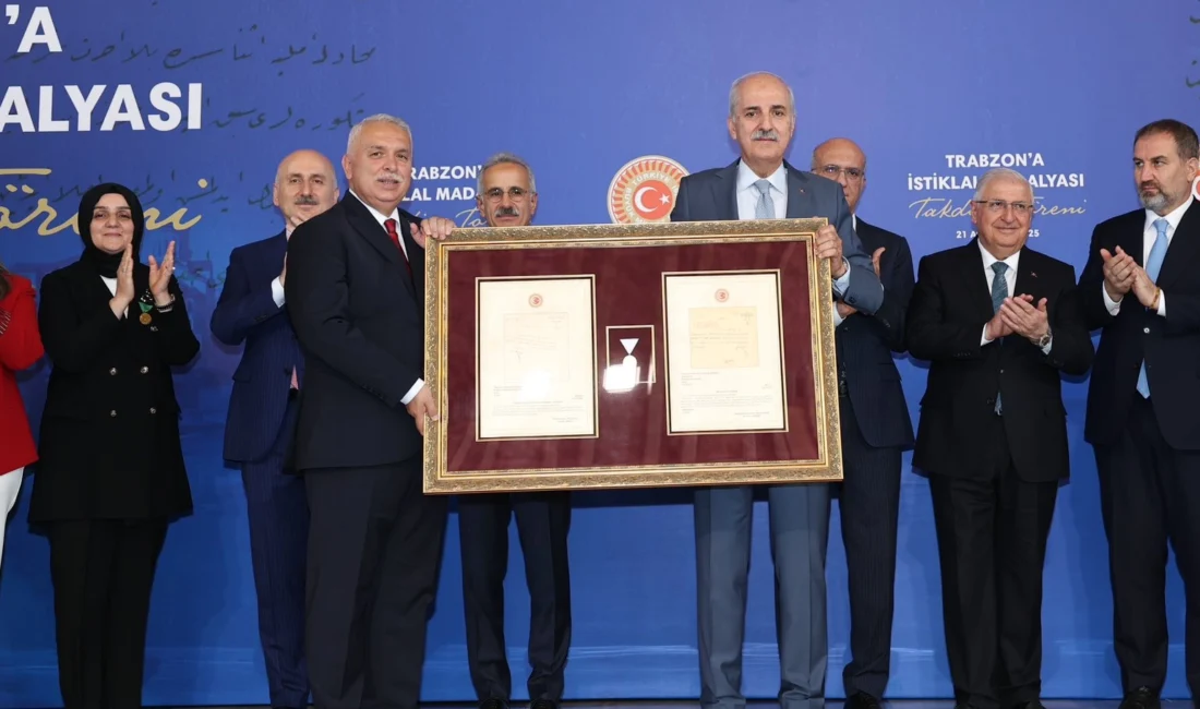 Milli Mücadele yıllarında gösterdiği kahramanlıkların simgesi olan İstiklal Madalyası, 101