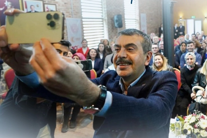 Milli Eğitim Bakanı Yusuf Tekin, “ÖğretmenİZ – Eğitim Neferlerine Minnet