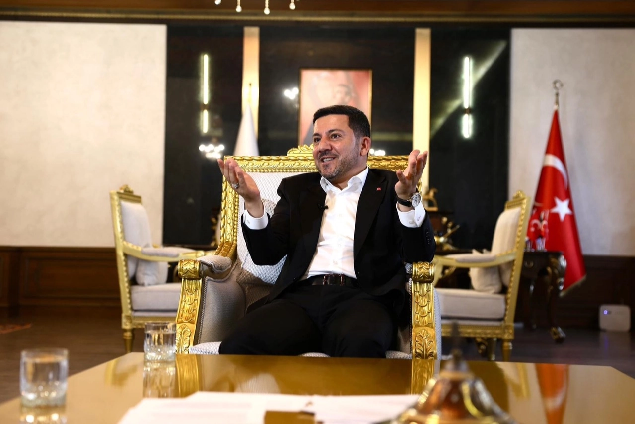 Nevşehir Belediye Başkanı Rasim Arı, 2025-YKS tercih sonuçlarının açıklanmasının ardından,