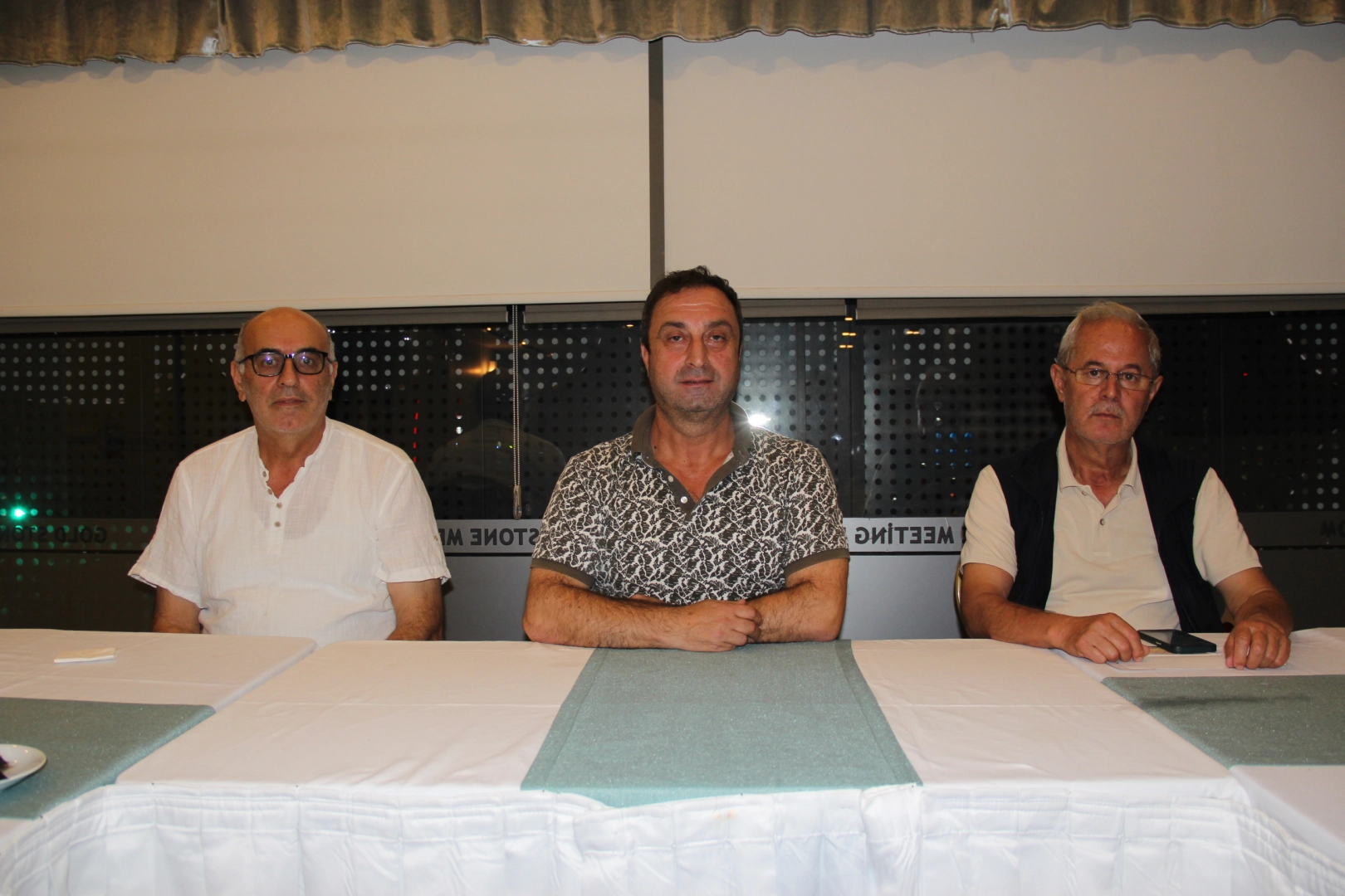 Kocaeli – Gebze – Darıca Huzurevi Yaptırma ve Yaşatma Derneği,