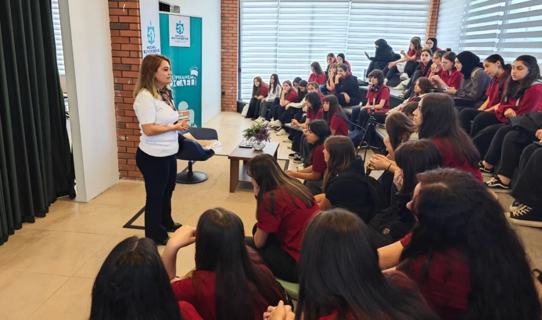 Kocaeli Büyükşehir Belediyesi, Kitap Fuarı öncesinde kütüphanelerde düzenlediği kültürel etkinliklerin