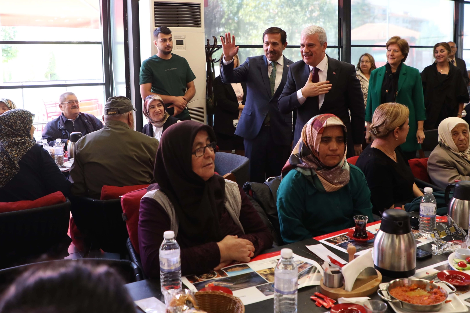 Alzheimer hastaları ve yakınları için örnek bir merkez olan Karatay