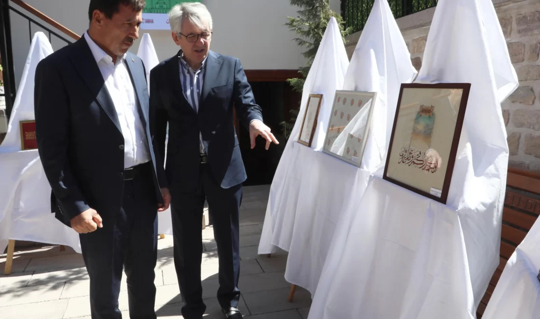 Kültür ve Turizm Bakan Yardımcısı Nadir Alpaslan, Konya Valisi İbrahim