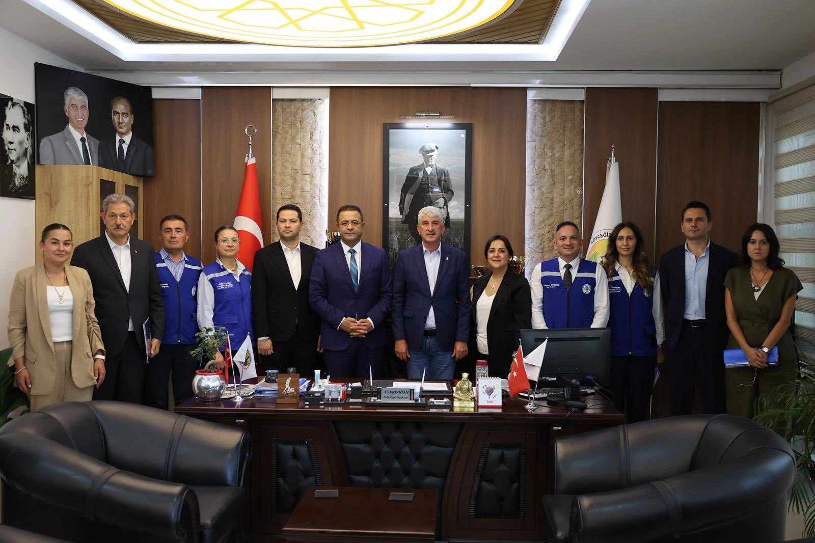 Muğla Büyükşehir Belediye Başkanı Ahmet Aras’ın ilçelerde yürütülen yatırımlara verdiği