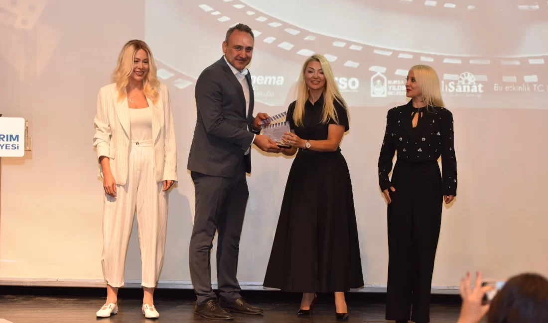 Bursa’da Yıldırım Belediyesi’nin katkılarıyla düzenlenen ‘12. Uluslararası Yed-i Velayet 7