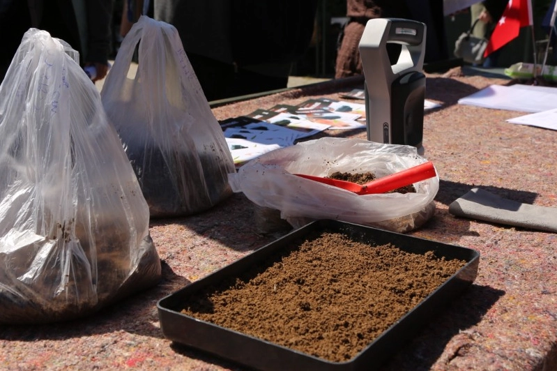 Eskişehir Büyükşehir Belediyesi ekipleri, üretimin verimli ve sürdürülebilir şekilde devam