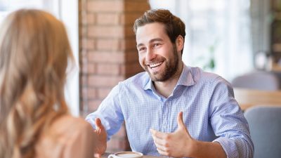 Sanal dünyada iletişimin artmasıyla birlikte, seviyeli sohbet odaları daha da