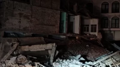 Balıkesir’in Sındırgı ilçesinde meydana gelen 6,1 büyüklüğündeki deprem sonrası AFAD