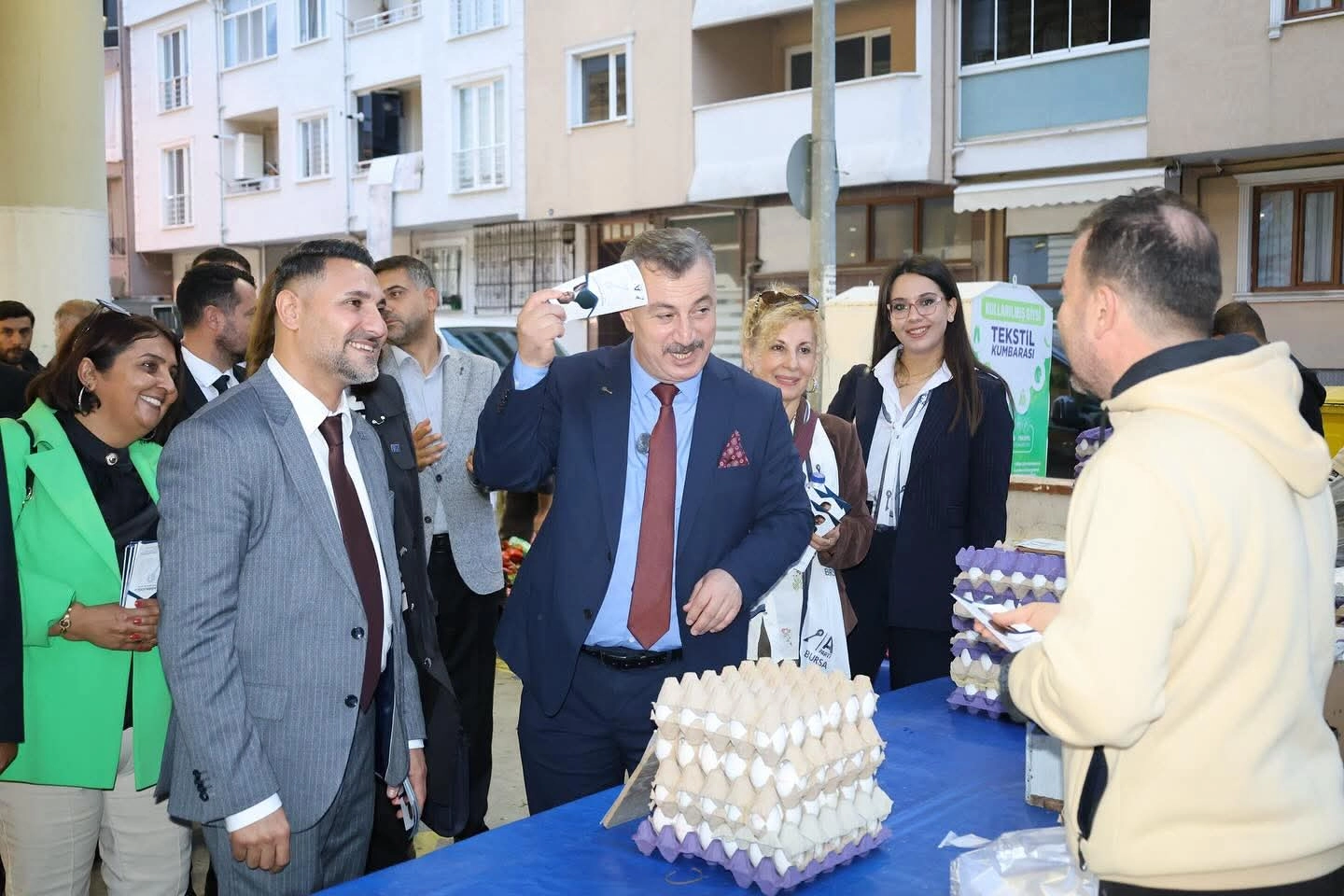 Anahtar Parti Bursa İl Başkanlığı’nın şehrin tüm ilçeleri ve mahallelerine