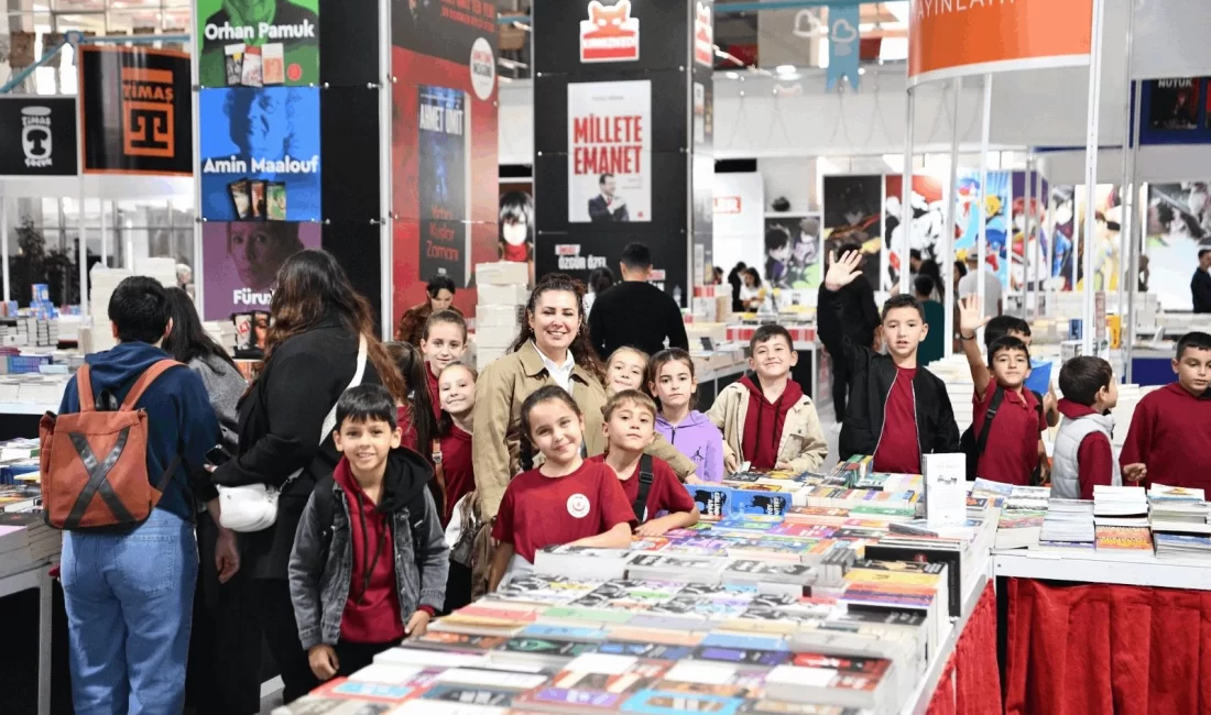 Balıkesir’de bu yıl ilk kez düzenlenen 1. Balıkesir Kitap Fuarı,