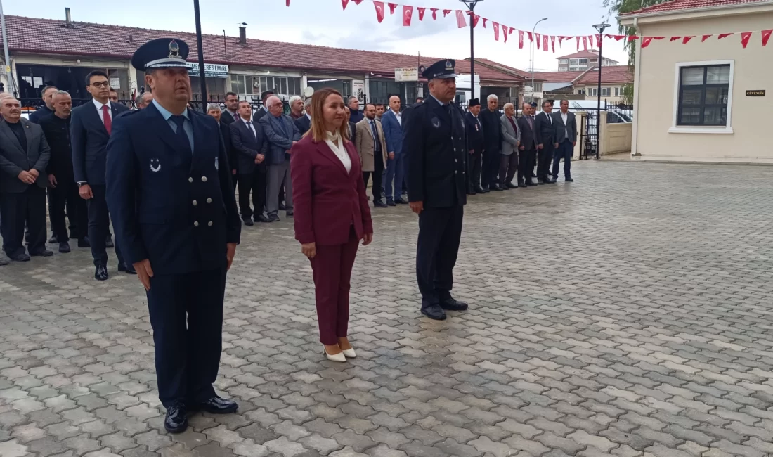 Bilecik Pazaryeri’nde 29 Ekim coşkusu başladı Bilecik’in Pazaryeri ilçesinde 29 Ekim Cumhuriyet Bayramı, büyük bir coşku