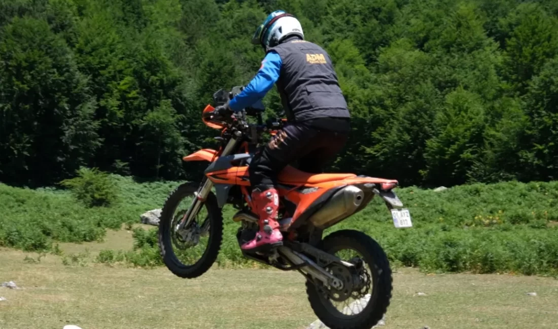 Bursa İnegöl’de ‘Sky Adventure Race’ heyecanı başlıyor Bursa İnegöl Belediyesi’nin destekleriyle düzenlenen Sky Adventure Race ikinci etap