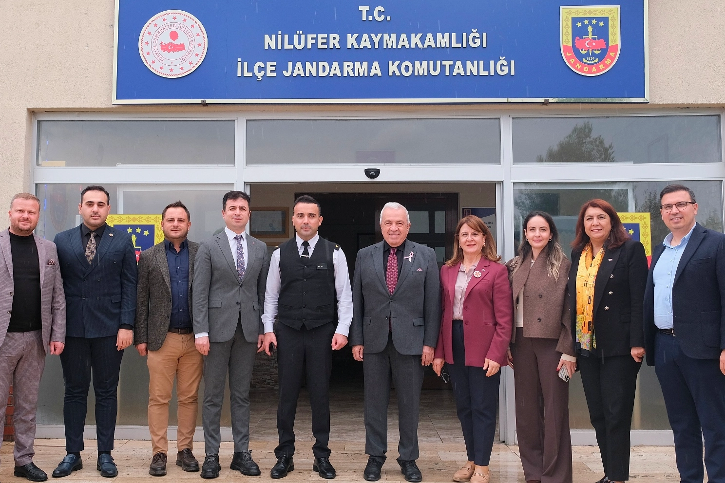 Bursa Nilüfer Belediye Başkanı Şadi Özdemir, Nilüfer İlçe Jandarma Komutanlığı