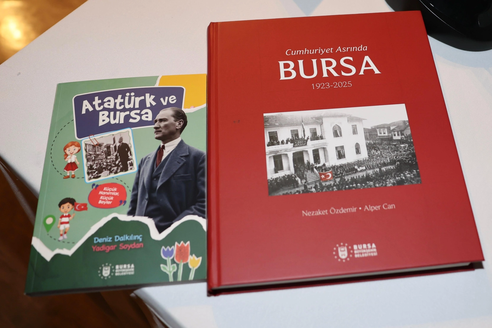 Cumhuriyet coşkusunu kültürel bir kazanıma dönüştüren Büyükşehir Belediyesi, Bursa’nın tarihine