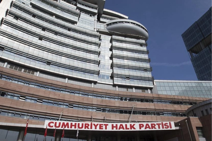 CHP kurultayına açılan iki dava mahkemeden ret yedi! CHP’de Özgür Özel’in genel başkanlığa seçildiği 38’inci olağan kurultayla ilgili