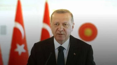 Balıkesir’in Sındırgı ilçesinde meydana gelen ve çevre illerde de hissedilen