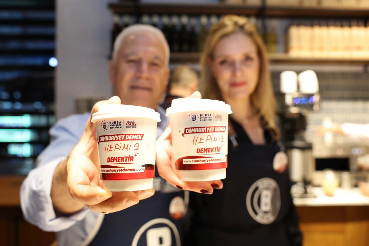 Bursa Büyükşehir Belediyesi tarafından hazırlanan birbirinden renkli programlarla 29 Ekim