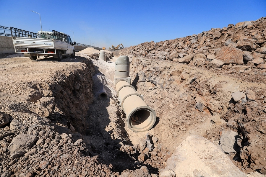 Diyarbakır Büyükşehir Belediyesi DİSKİ Genel Müdürlüğü, Kayapınar ilçesinde yapımı süren