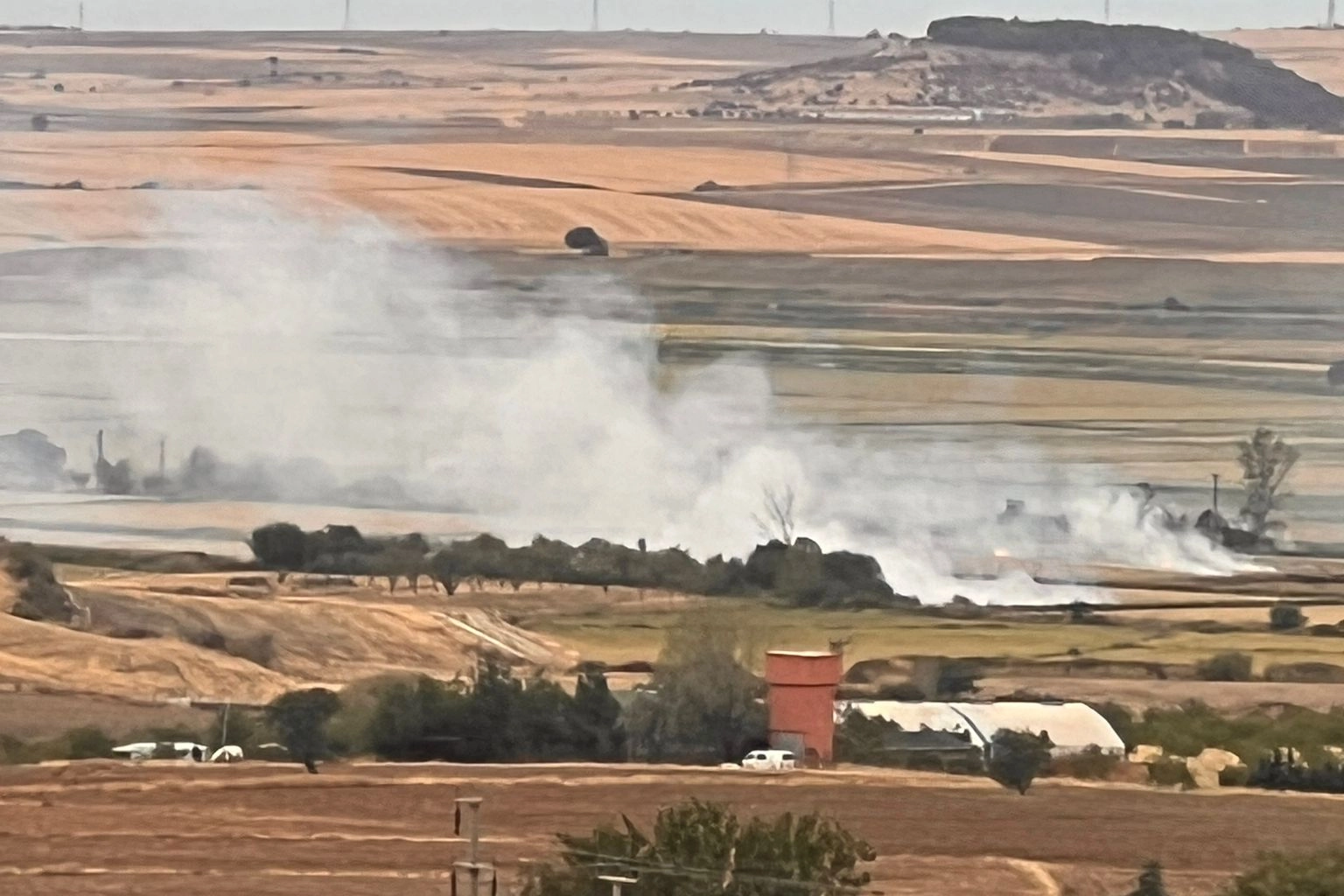 Edirne’nin Keşan ilçesindeki çevre örgütleri, yasak olmasına rağmen yapılan anız