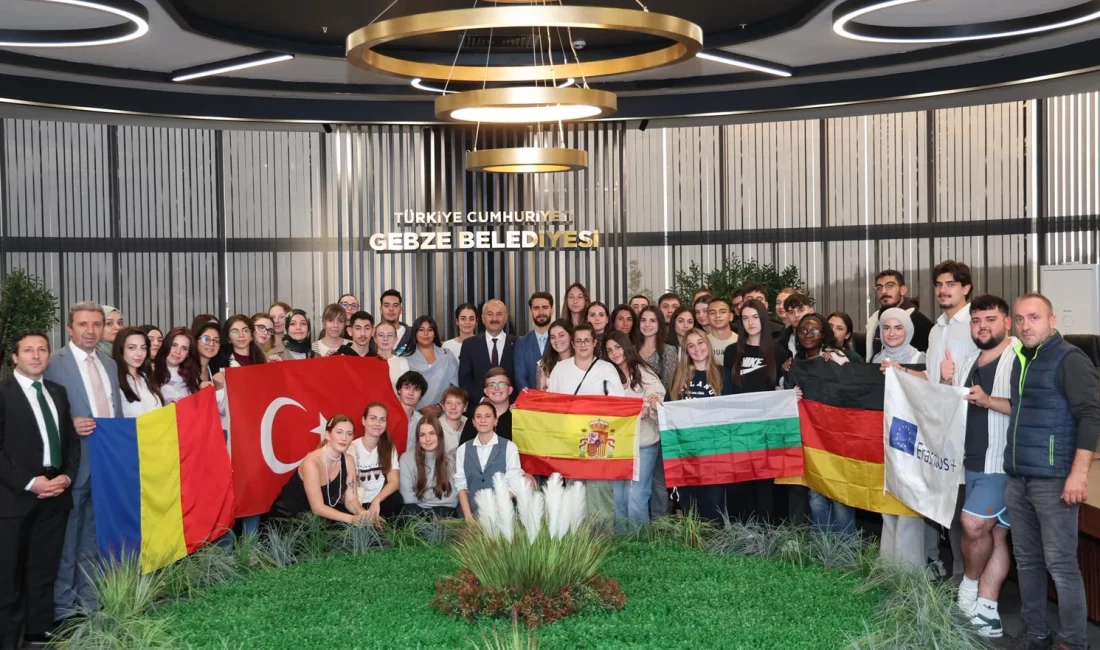 Gebze Belediye Başkanı Zinnur Büyükgöz, Erasmus değişim programı kapsamında dünyanın