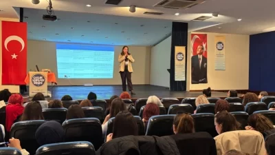 Eskişehir Büyükşehir Belediyesi tarafından düzenlenen “Öğretmenler İçin Okul Öncesi Eğitimde