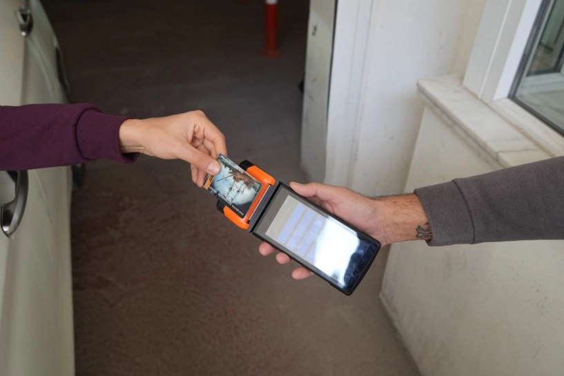 Eskişehir Büyükşehir Belediyesi, kent içi ulaşımı rahatlatmaya yönelik çalışmalarına aralıksız