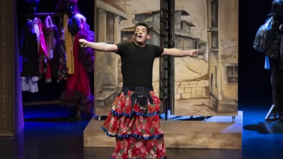 Mersin Büyükşehir Belediyesi Şehir Tiyatrosu, geçtiğimiz sezon prömiyerini yaptığı ‘Eyvah