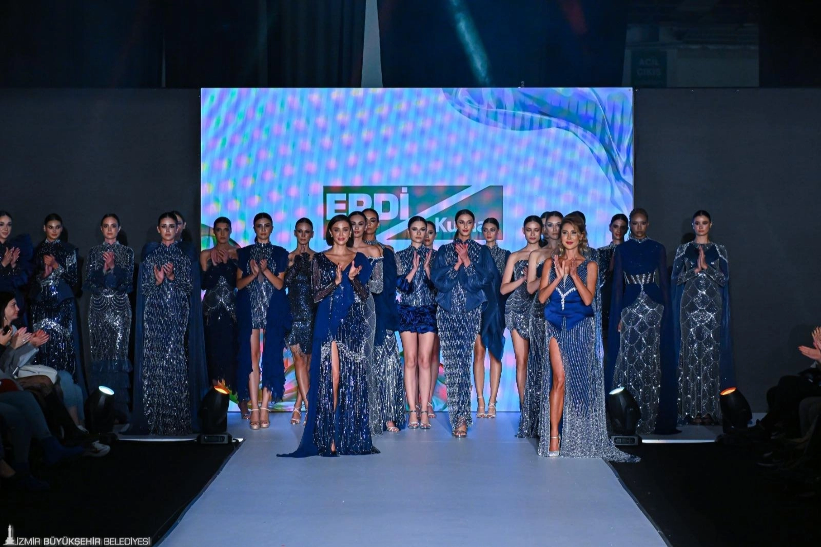 İzmir Büyükşehir Belediyesi’nin ev sahipliğinde, İZFAŞ tarafından düzenlenen Fashion Prime