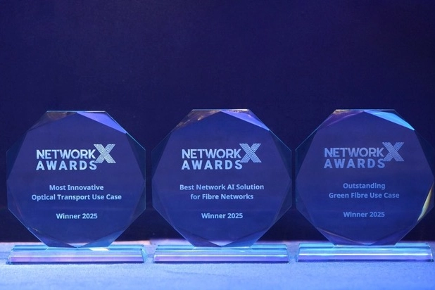 Huawei, Network X 2025’te tüm optik ağ alanında üç ödül kazandı Huawei, Paris’te düzenlenen Network X 2025’te ‘En Yenilikçi Optik Taşıma