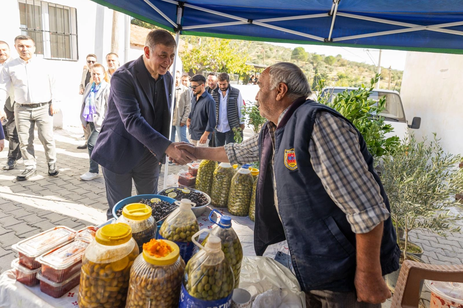 İzmir Büyükşehir Belediye Başkanı Dr. Cemil Tugay, Torbalı Saipler Mahallesi’nde