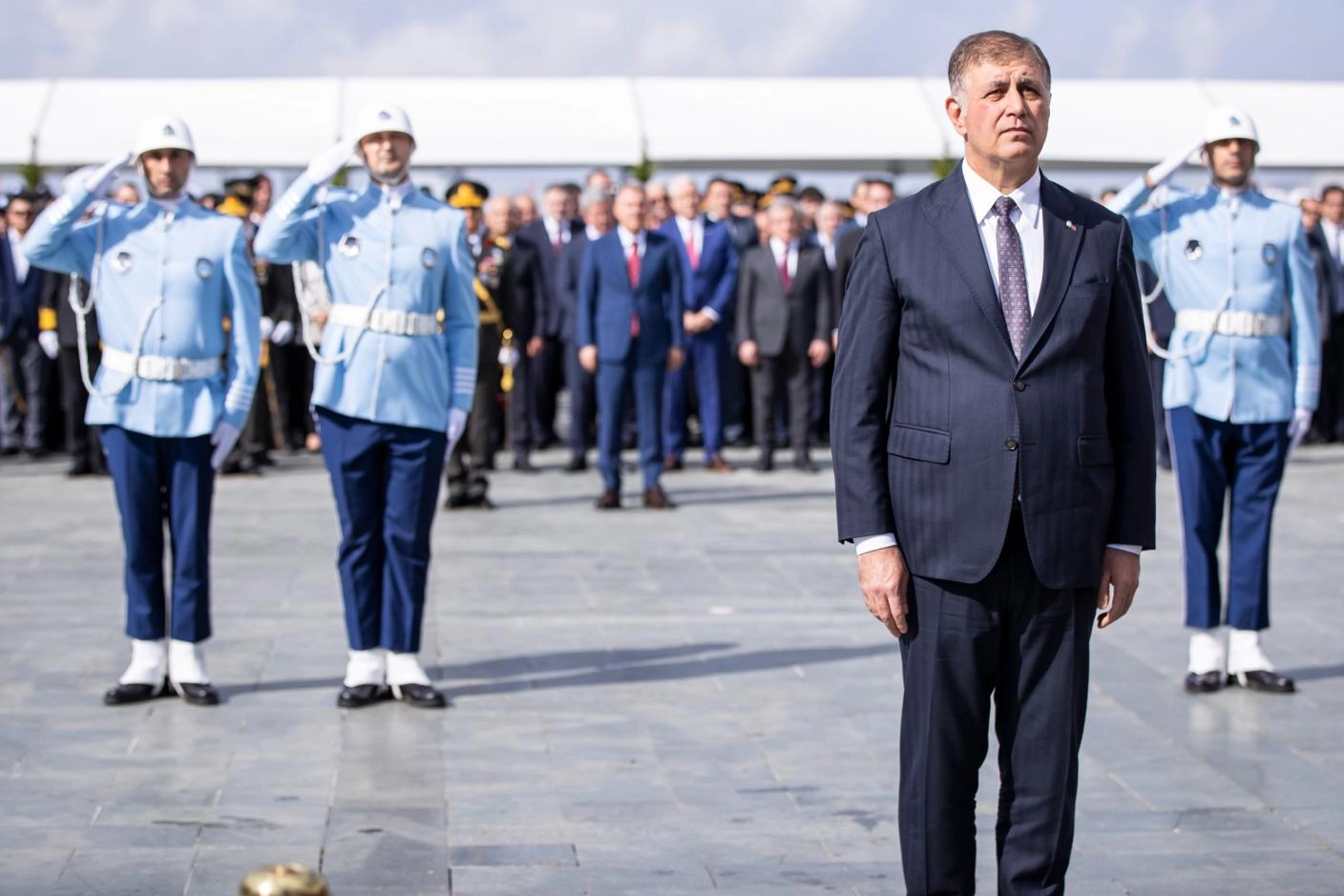 İzmir Büyükşehir Belediye Başkanı Dr. Cemil Tugay, 29 Ekim Cumhuriyet