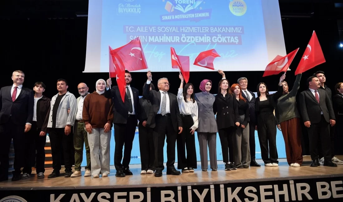 Kayseri Büyükşehir Belediye Başkanı Dr. Memduh Büyükkılıç, Aile ve Sosyal